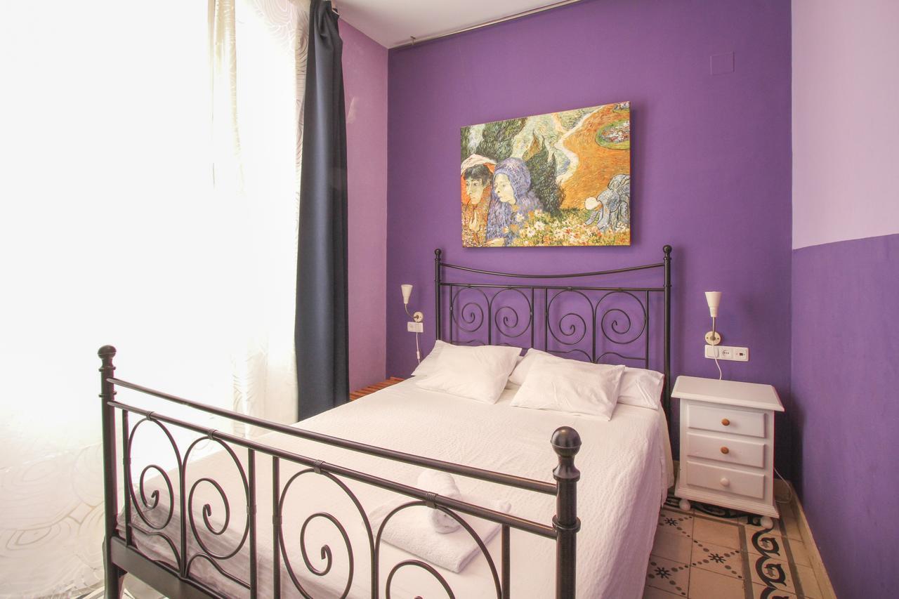 Hostal Las Acacias Malaga Exterior photo