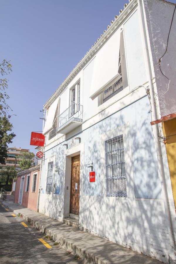 Hostal Las Acacias Malaga Exterior photo